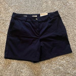 NWT curvy navy shorts, 6” inseam